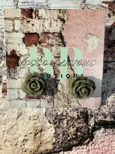Rose bud stud earrings, neutral collection