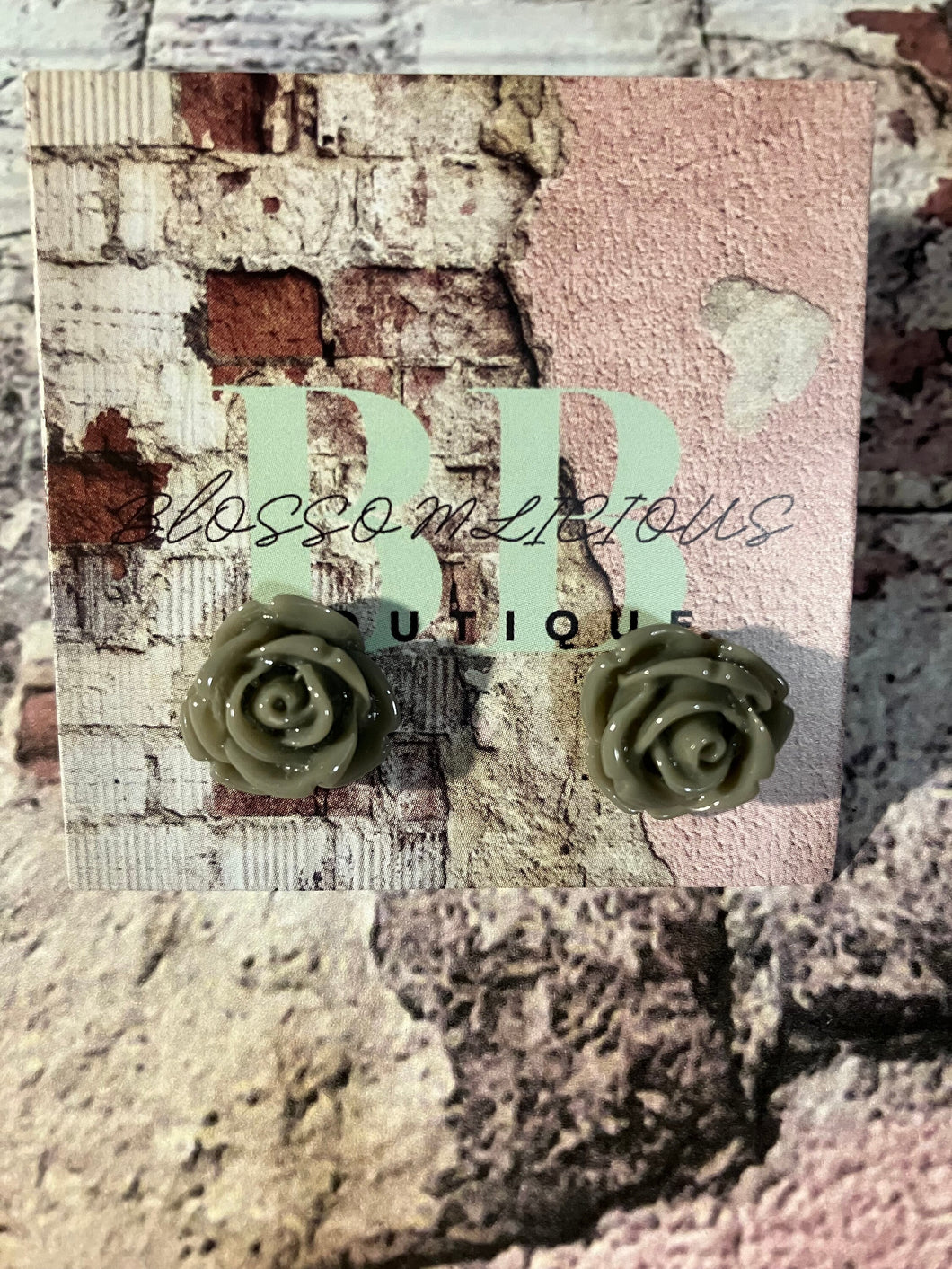 Rose bud stud earrings, neutral collection