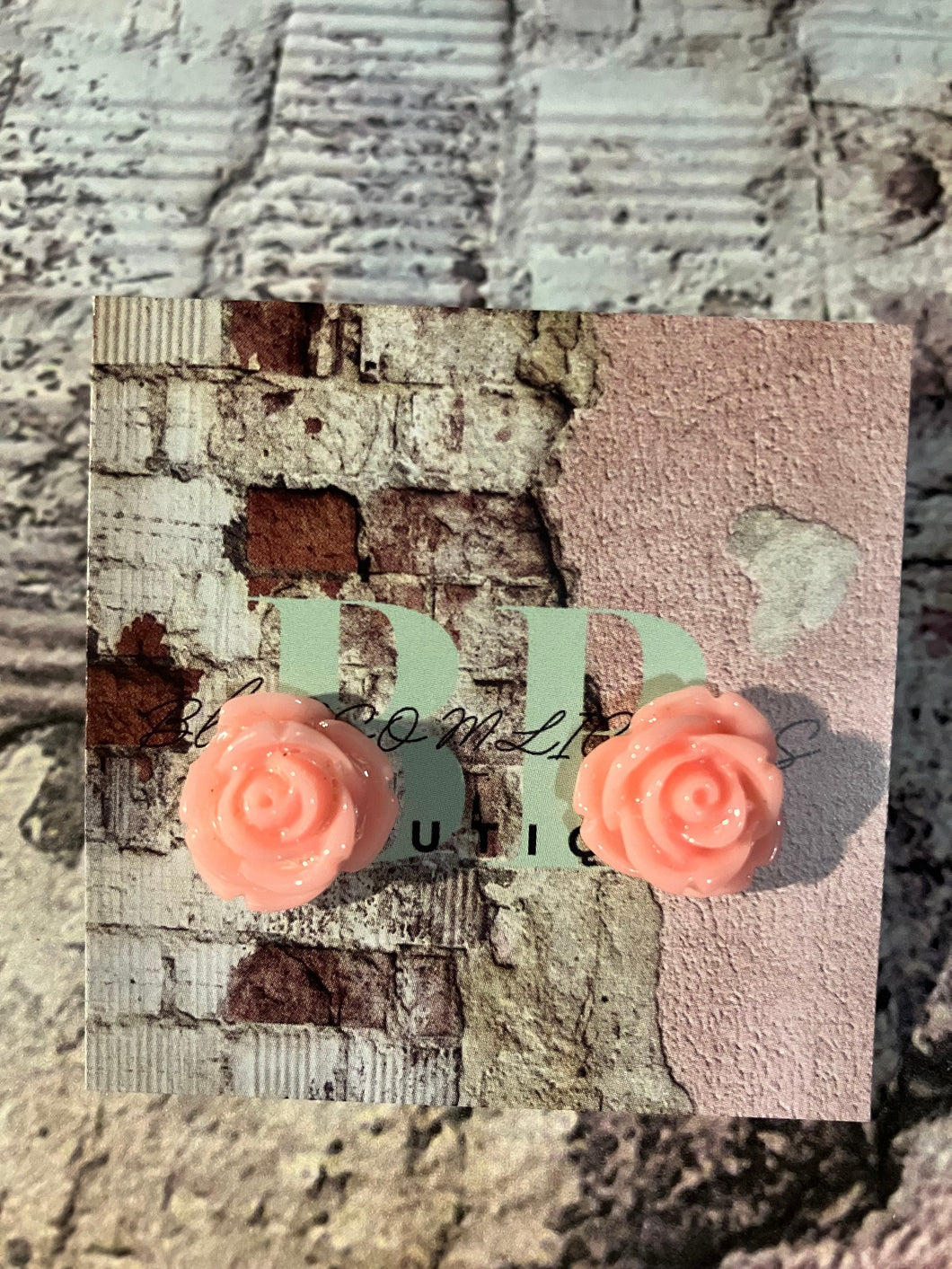 Rose bud stud earring, pink- purple collection