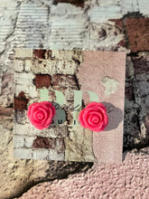Rose bud stud earring, pink- purple collection