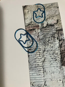 Star paperclips metallic blue jumbo wide