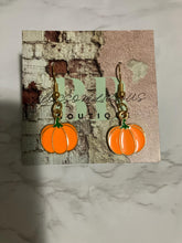 Pumpkin Dangle Earrings: Fall Harvest Thanksgiving Jewelry